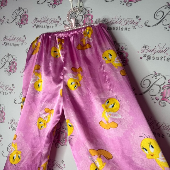 Tweety bird pants capri crop Pink Satin Looney Tunes Pajama Pants - Picture 9 of 12